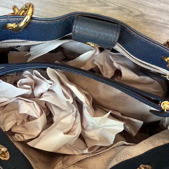 🆕Michael Kors Shoulder bag - Picture 5 of 7